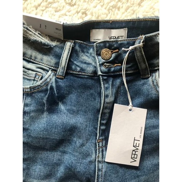 Women's Veret Tri-Color Flare Leg Jeans - Picture 3 of 7